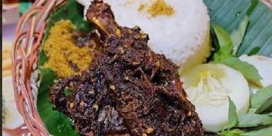 NASI BEBEK MADURA & AYAM GORENG BUMBU HITAM UMAIZA