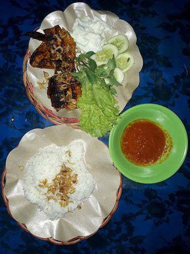 WARUNG MAKAN BU WATI