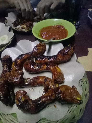 WARUNG MAKAN BU WATI