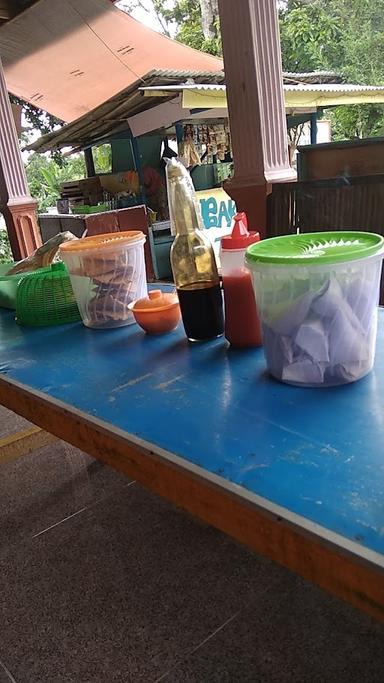 WARUNG MIE TEK TEK