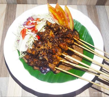 SATE AYAM KIARASA