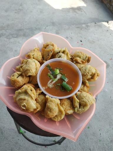 MARTABAK BULAT & TEH POCI