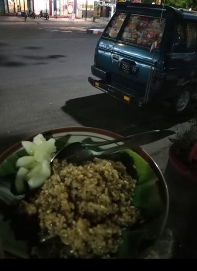 NASI GORENG PAK RIYANTO