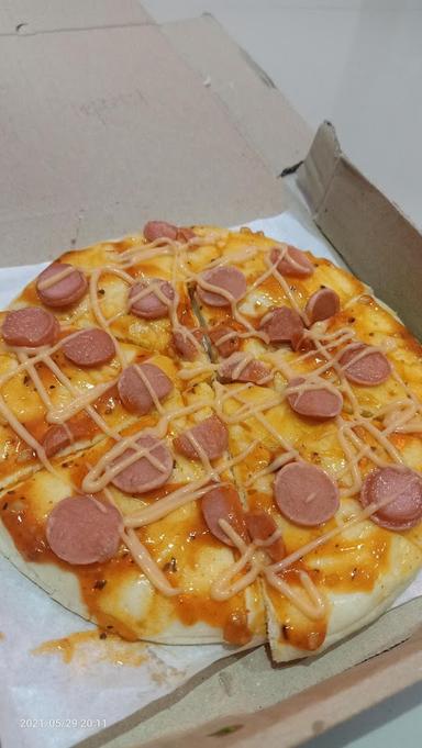 PIZZA APA YA AYODYA PURWODADI