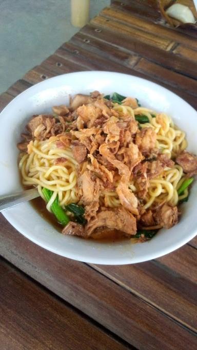 MIE AYAM WATES PAK MONO