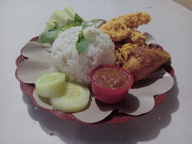 KEDAI PECEL LELE KREMES MAS AKA