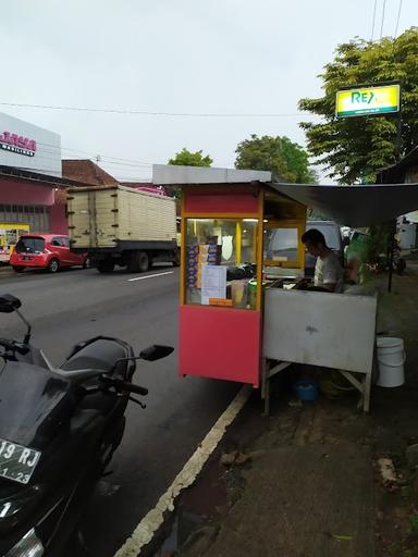 MARTABAK JL PAHLAWAN