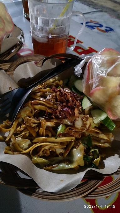 NASI GORENG PAK SOMAD UNDERPASS