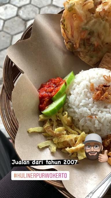 NASI UDUK MPOK NUR JL BANK