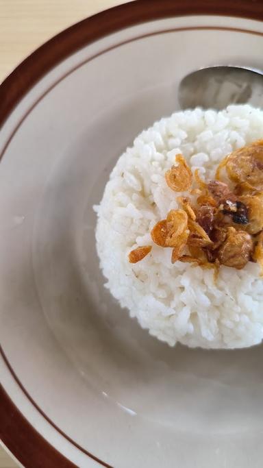 WARUNG BAKSO & SOP TETELAN KIDUL ANDHANG (BANG KUMIS)