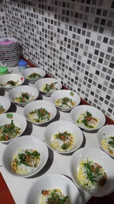 BAKSO DAN SOTO PERINTIS