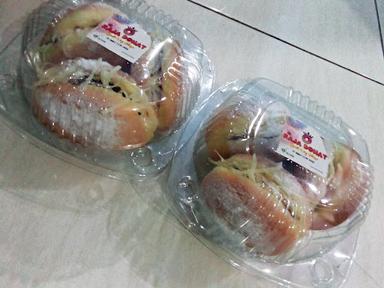 OUTLET RAJA DONAT (DONAT'E WONG SOKARAJA)