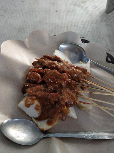 SATE AYAM BU HALIMAH UMKMUMP