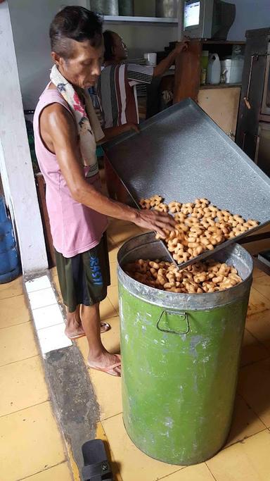 TOKO KUE KERING WIDARAN