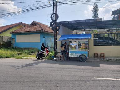 WARUNG SATE AYAM AMALIA