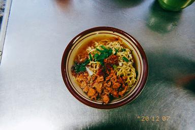 MIE AYAM MBAK KIMUN