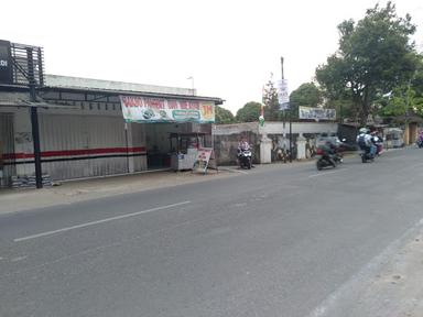 BAKSO PANGSIT DAN MIE AYAM JM