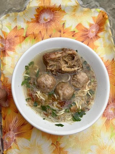 BAKSO IGA DAN SEAFOOD PAK TRISNO