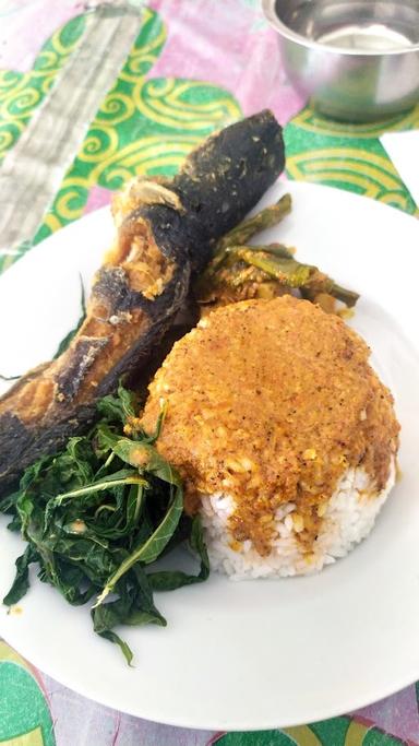 NASI PADANG ARINDRA