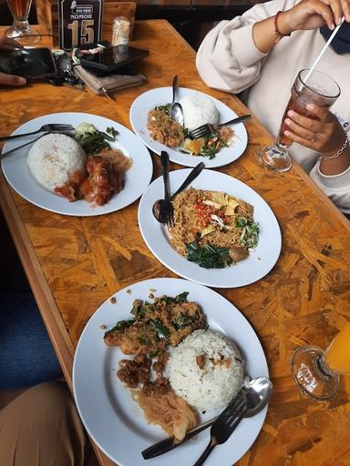 WARUNG MAKAN PAK SIDIK