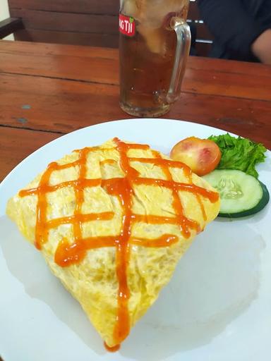 WARUNG MAKAN PONDOK DELIMA