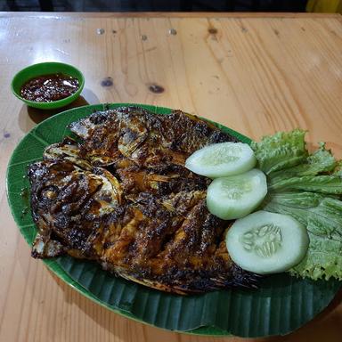 WARUNG SEAFOOD HAJI SOLEH