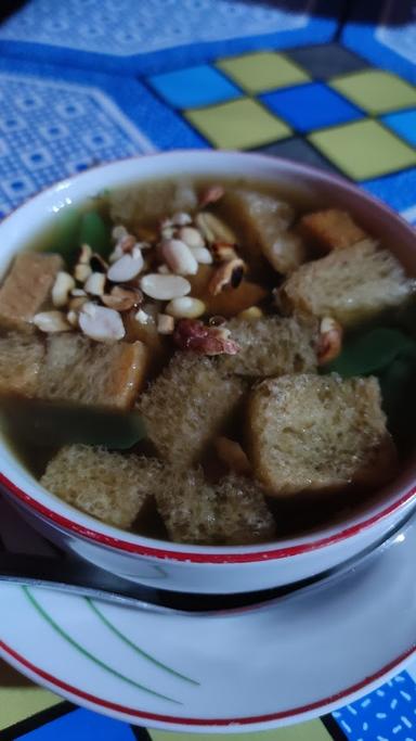 WEDANG RONDE ADIYAKSA PAK NUR