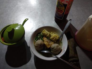 BAKSO PAK SUTO