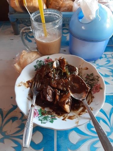 WARUNG JATI BU WARNI