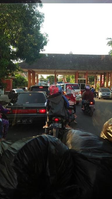 BAKSO PAK MAN