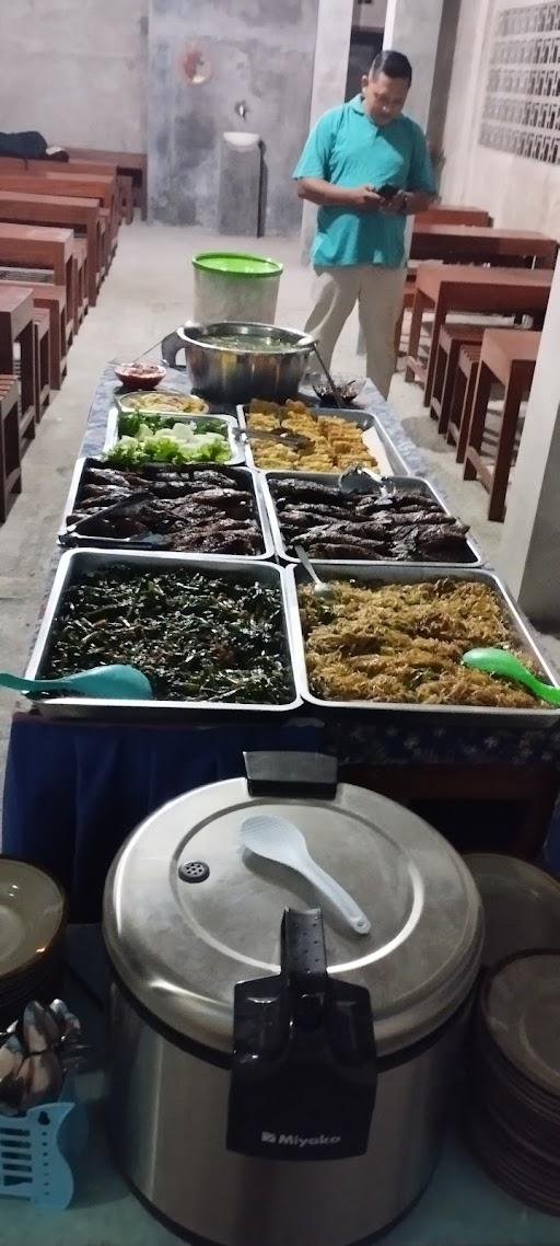 RUMAH MAKAN OMBAK