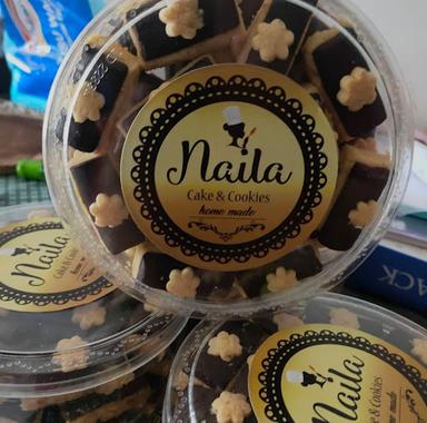 NAILA CAKE