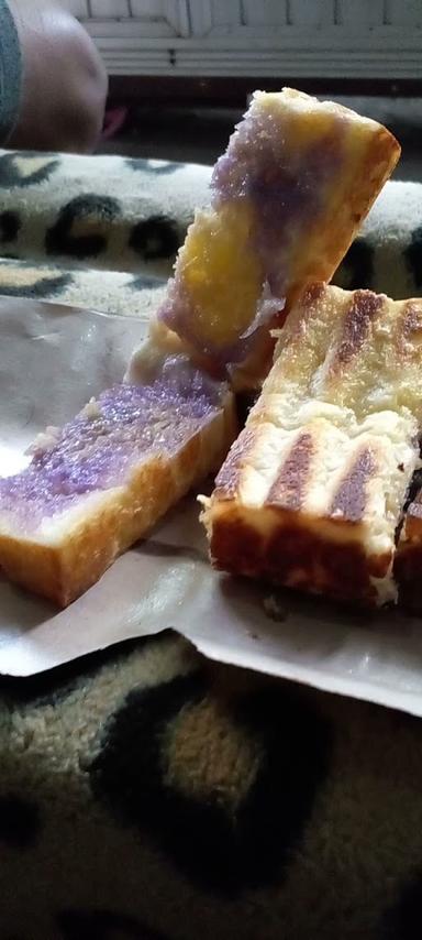 ROTI BAKAR BANDUNG JHOO