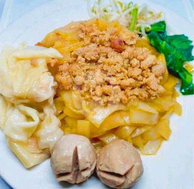 MIE AYAM BANYUMAS MAS BEJO CABANG MUTIARA PURI HARMONI