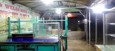 WARUNG PECEL LELE WELAS ASIH