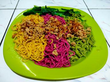 MIE AYAM REGINA