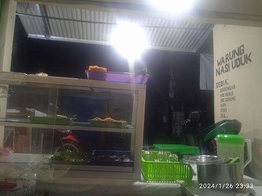 WARUNG NASI UDUK MOYAN