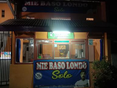 MIE BASO LONDO