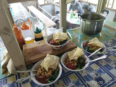 WARUNG MIE & BAKSO SAWARGI JAYA