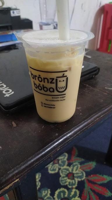 BRONZU BOBA