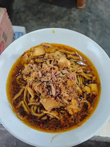 MIE AYAM JAMUR CRISPY & CEKER