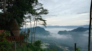 WARUNG KULINER PUNCAK BANGKU RANCAH CIAMIS