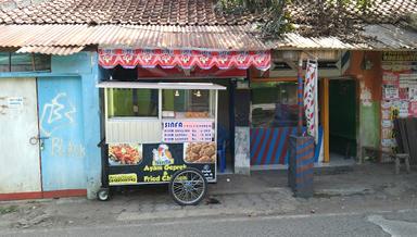 AYAM GEPREK SINFA FRIED CHICKEN