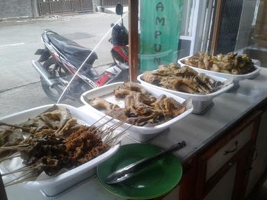 AYAM KAMPUNG KEDAI PURI