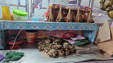 SATE PADANG PARIAMAN YAKIN