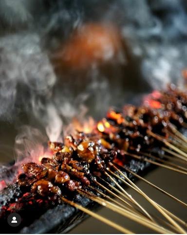 SATE & SOTO MADURA 99 MAS AGUS