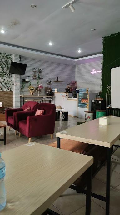 ARION COFFEE SHOP MAKASSAR