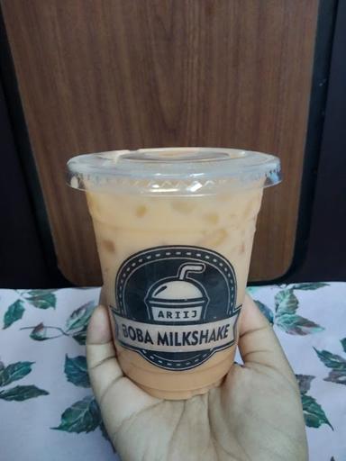 ARIIJ KITCHEN MAKASSAR ( PALEKKO & BOBA MILKSHAKE )