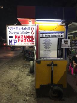 Photo's Martabak & Terang Bulan Marannu Padang