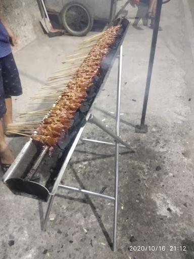 SATE AYAM MADURA MBAK TIA